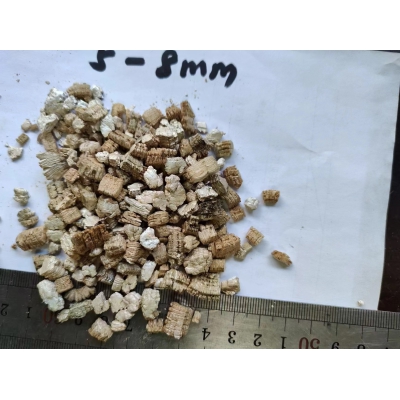 Silver Vermiculite Filler Material